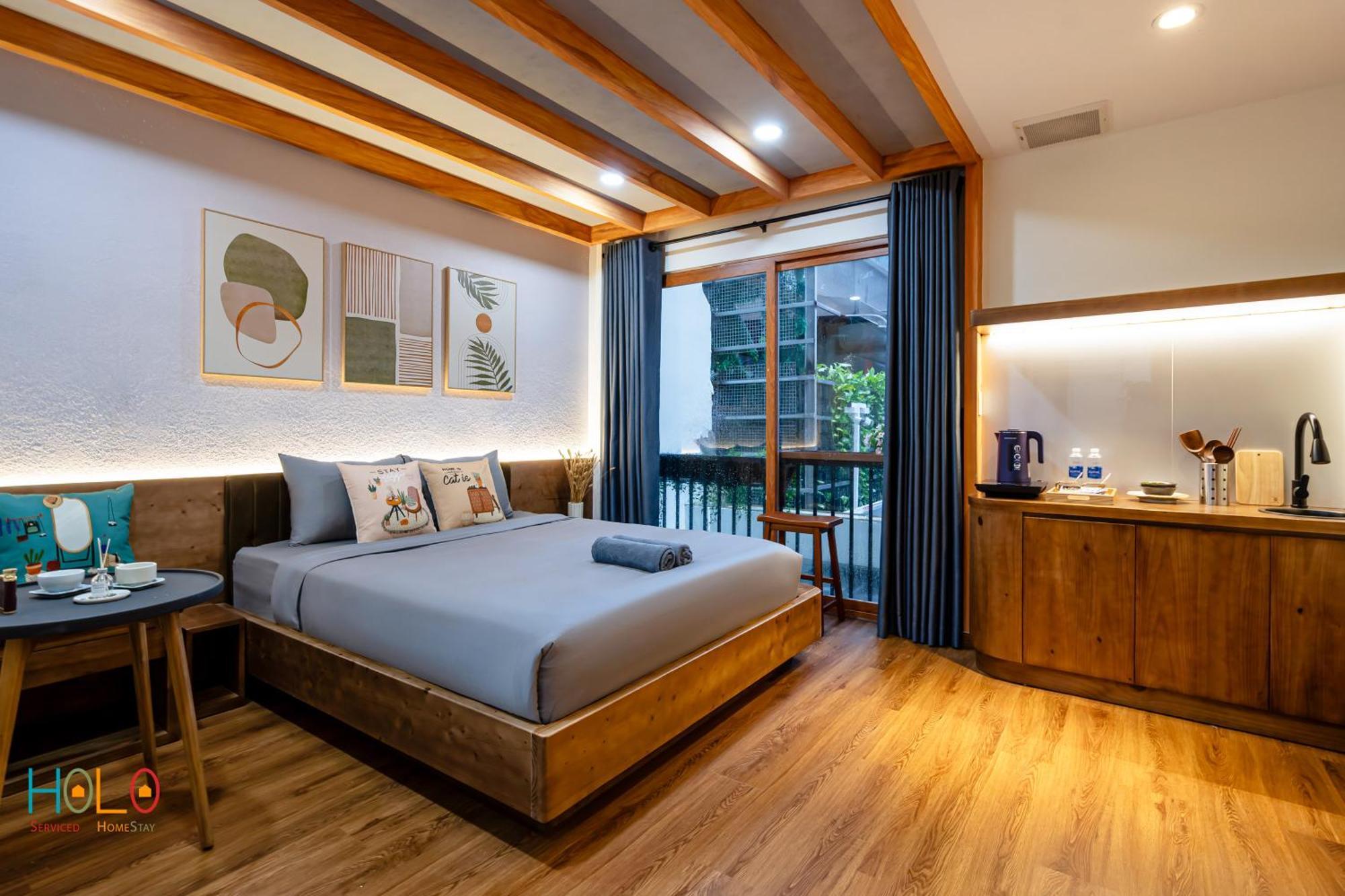 Khách sạn hẻo lánh Holo Ham Nghi Saigon - Serviced Homestay