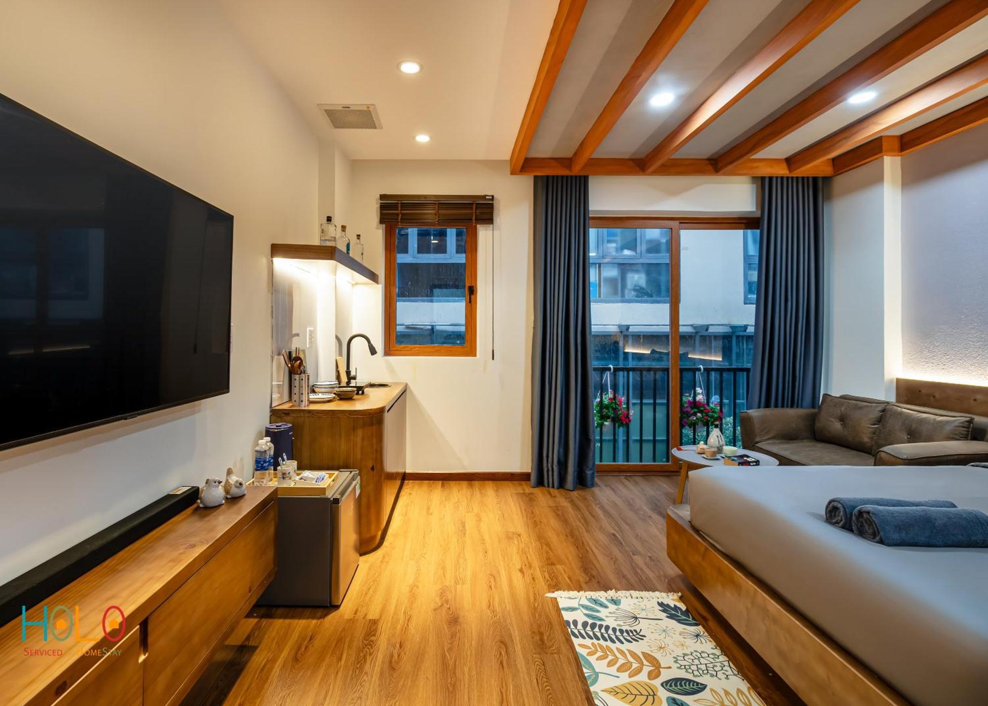 Khách sạn hẻo lánh Holo Ham Nghi Saigon - Serviced Homestay