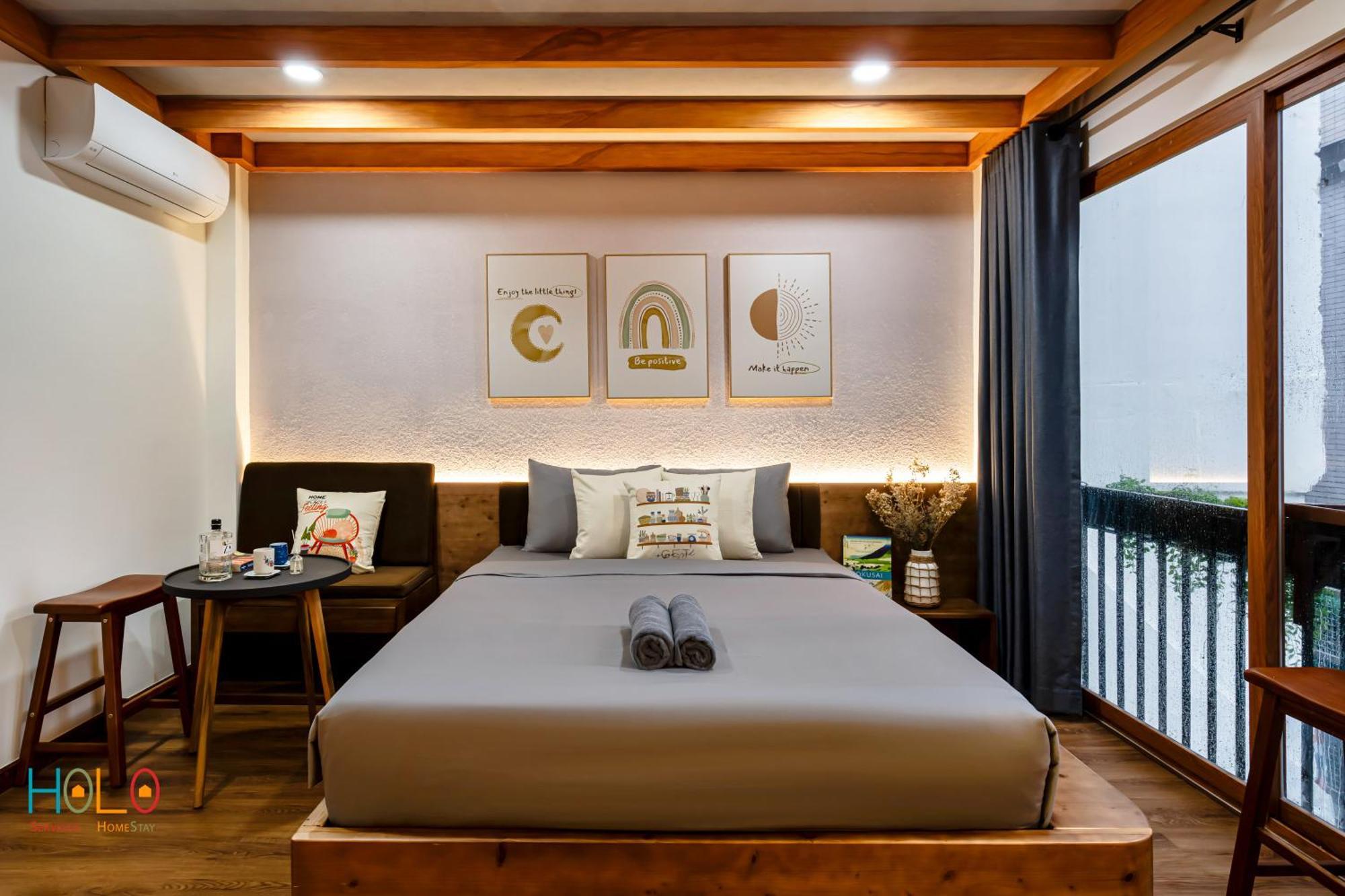 Khách sạn hẻo lánh Holo Ham Nghi Saigon - Serviced Homestay