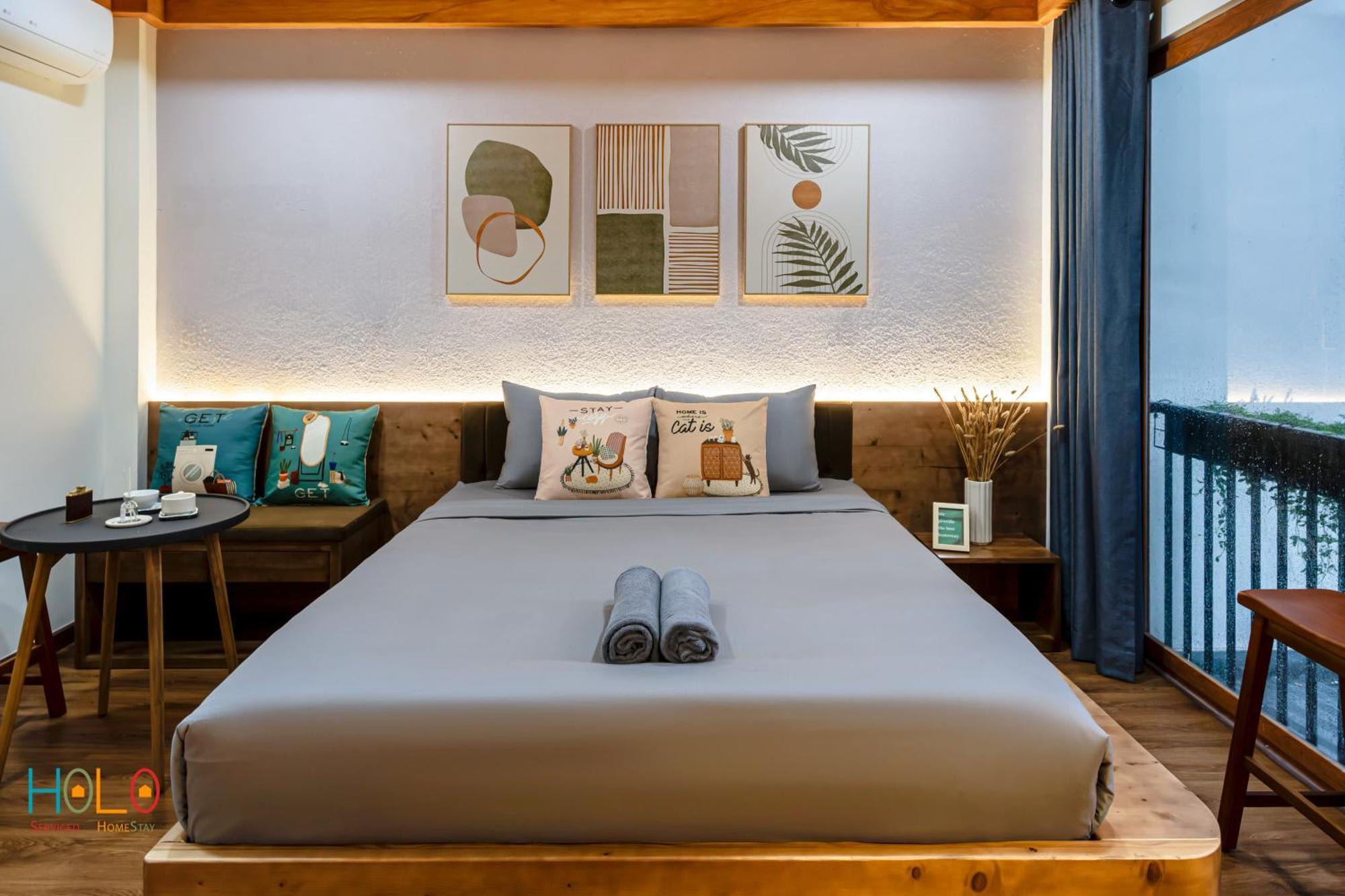 Khách sạn hẻo lánh Holo Ham Nghi Saigon - Serviced Homestay